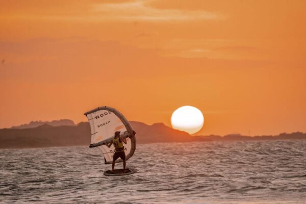 Wingfoililng deporte en Caño Dulce